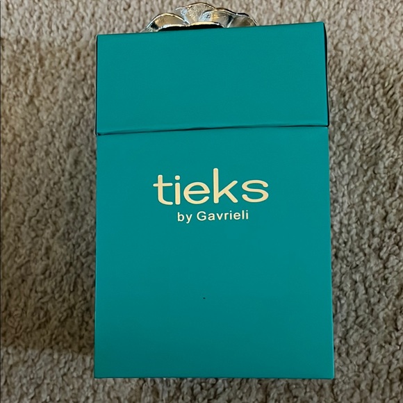 Tieks by Gavrieli Teal Box - Picture 2 of 3